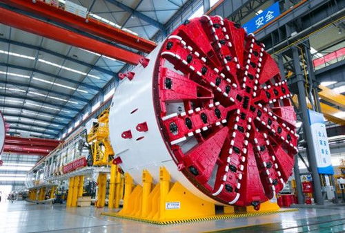 灜沣工程机械网 中国智造最大直径土压平衡盾构机出口迪拜
